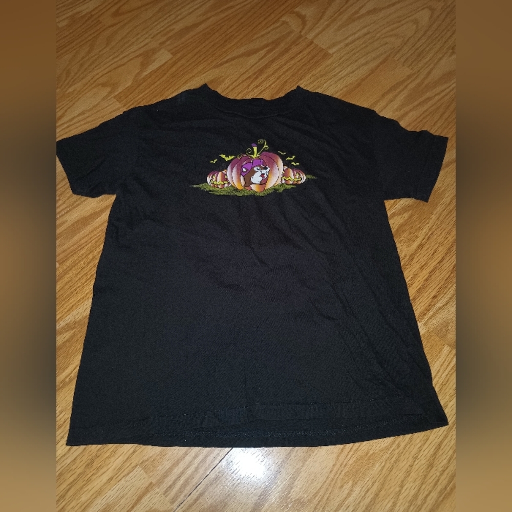Buc-ees Halloween T-shirt. Black. Kids M.
